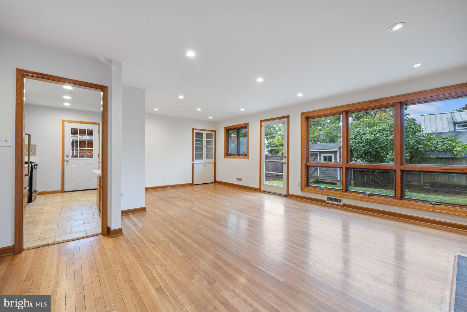 1808 BELVEDERE BOULEVARD