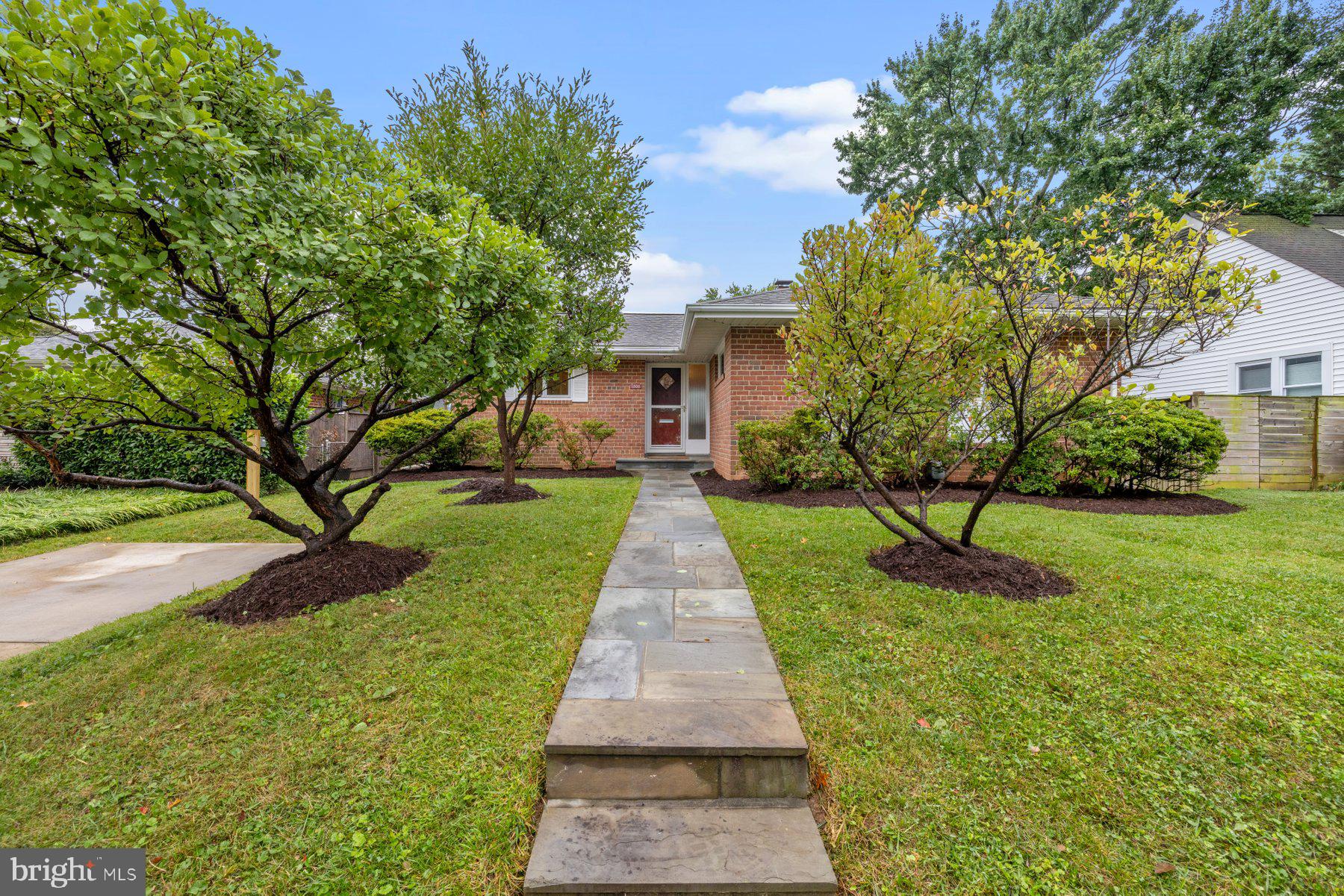 1808 BELVEDERE BOULEVARD