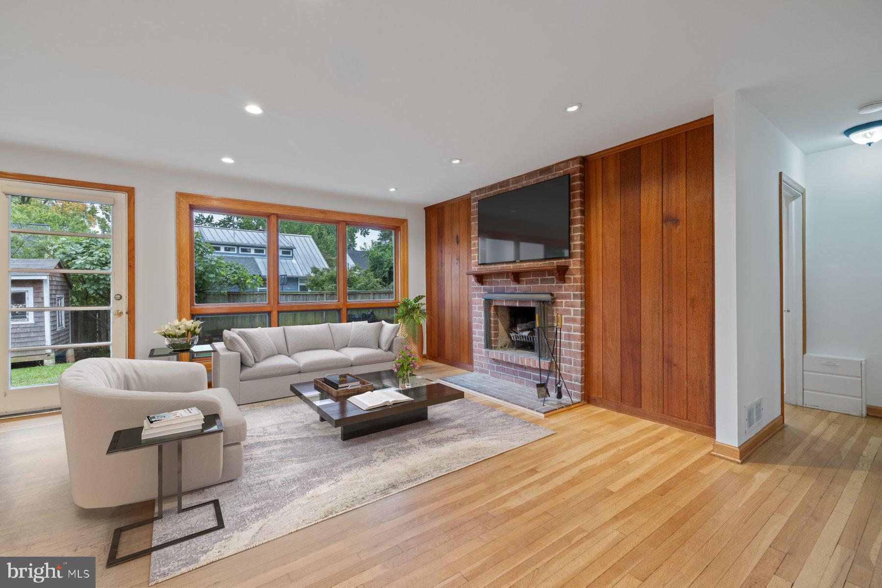 1808 BELVEDERE BOULEVARD