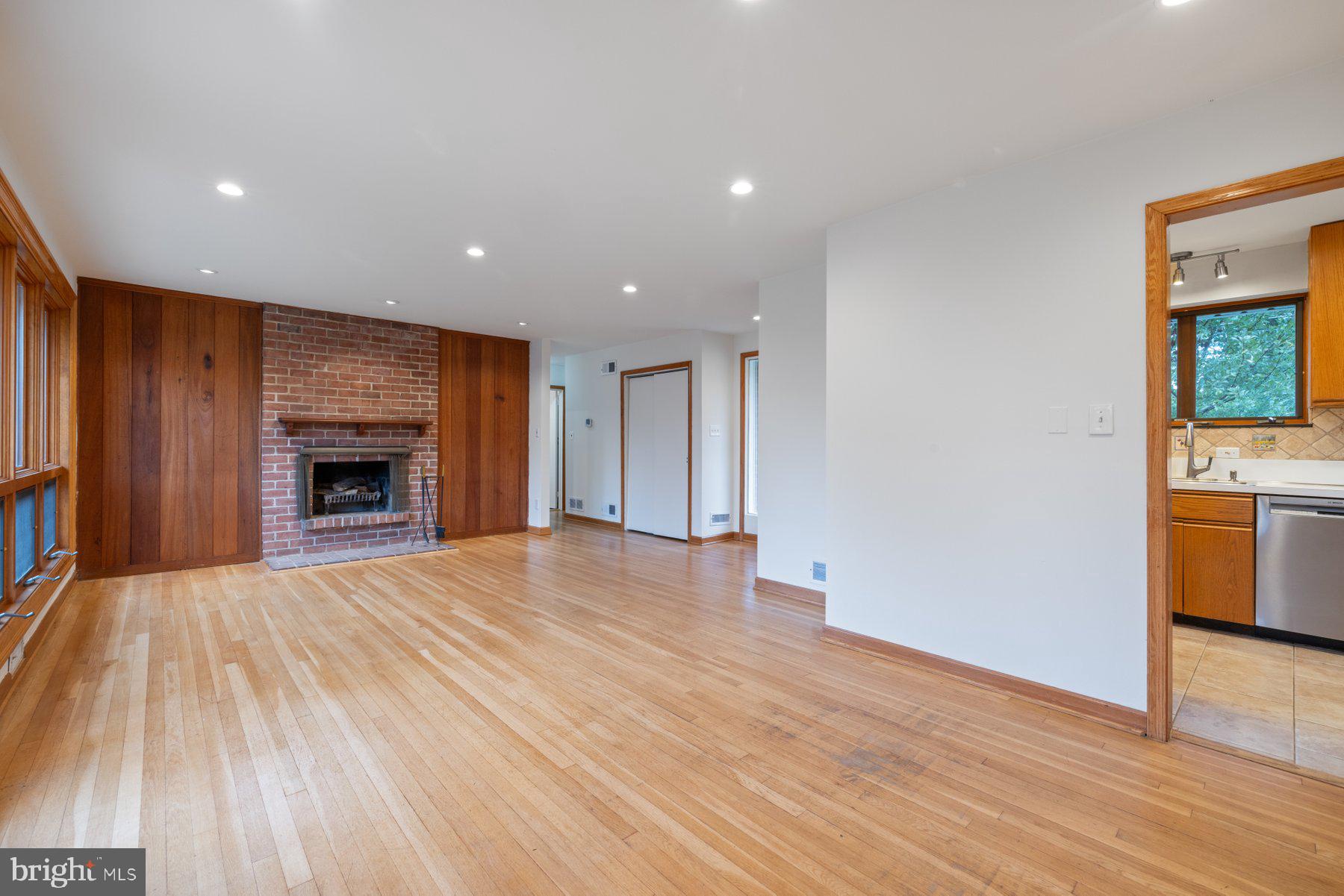 1808 BELVEDERE BOULEVARD