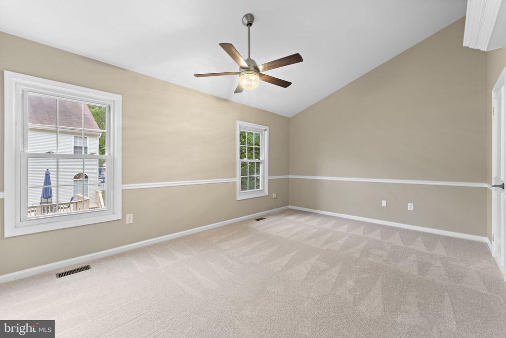 12118 ISLAND VIEW CIRCLE