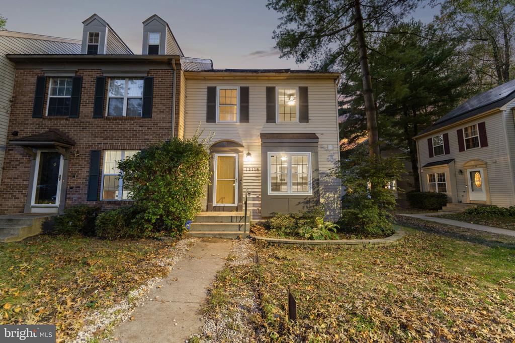 12118 ISLAND VIEW CIRCLE