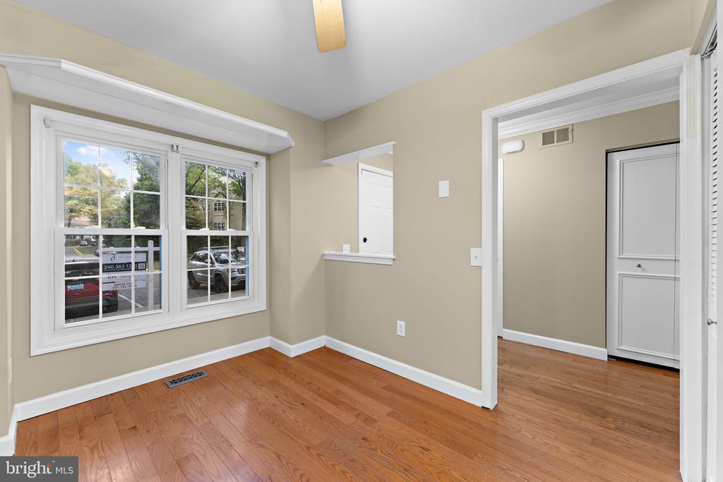 12118 ISLAND VIEW CIRCLE