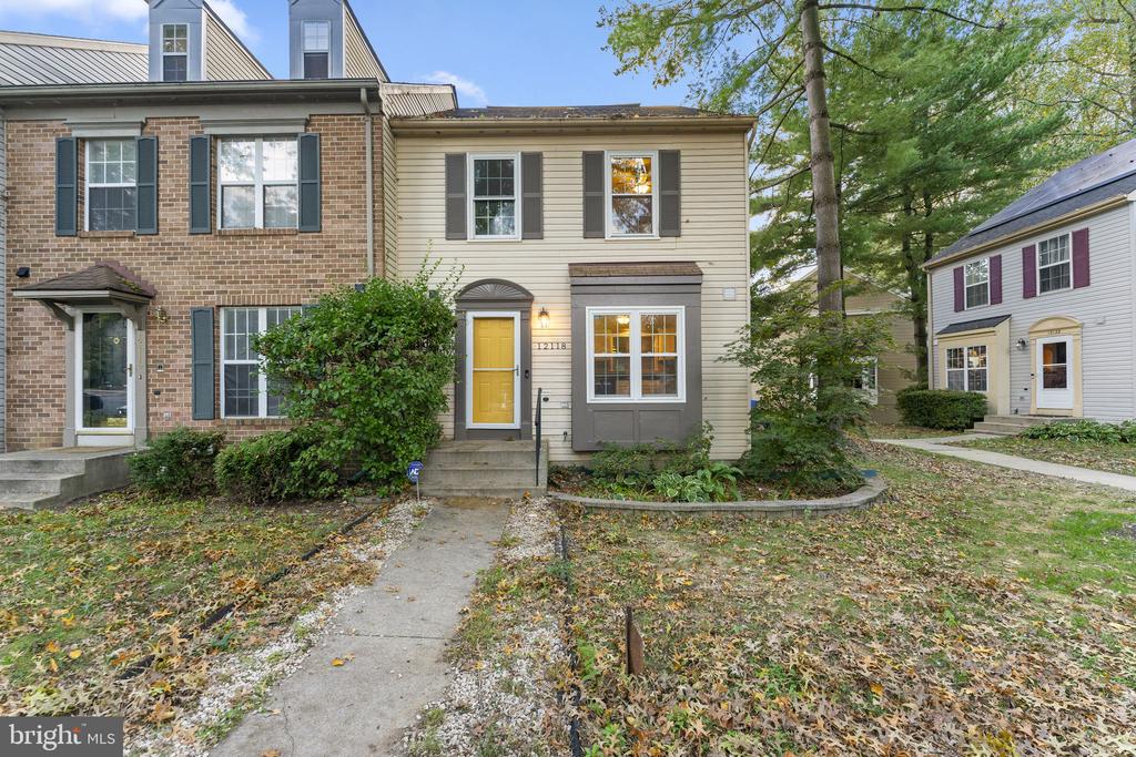 12118 ISLAND VIEW CIRCLE