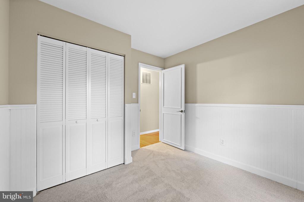 12118 ISLAND VIEW CIRCLE