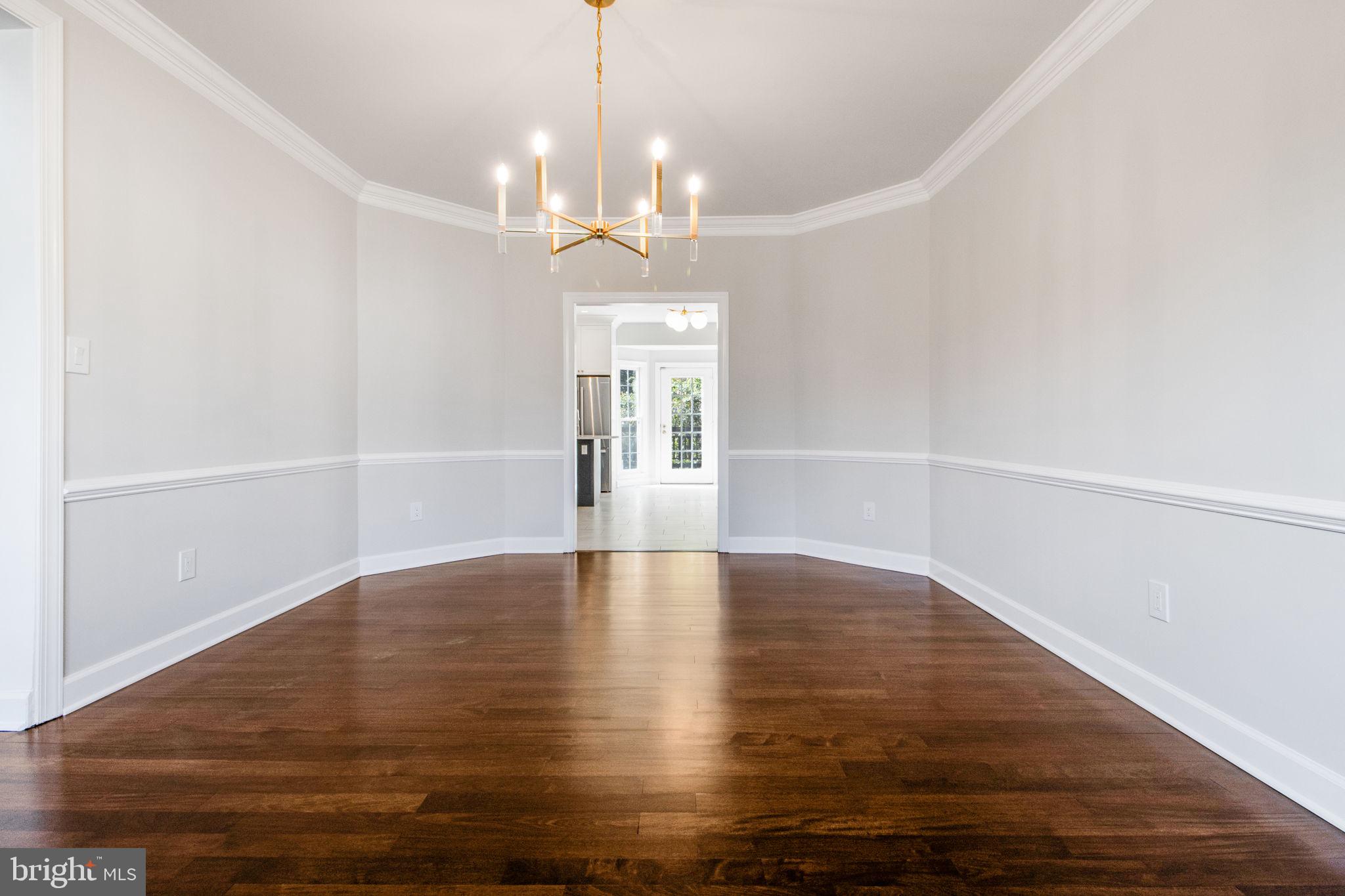 10228 SWEETWOOD AVENUE