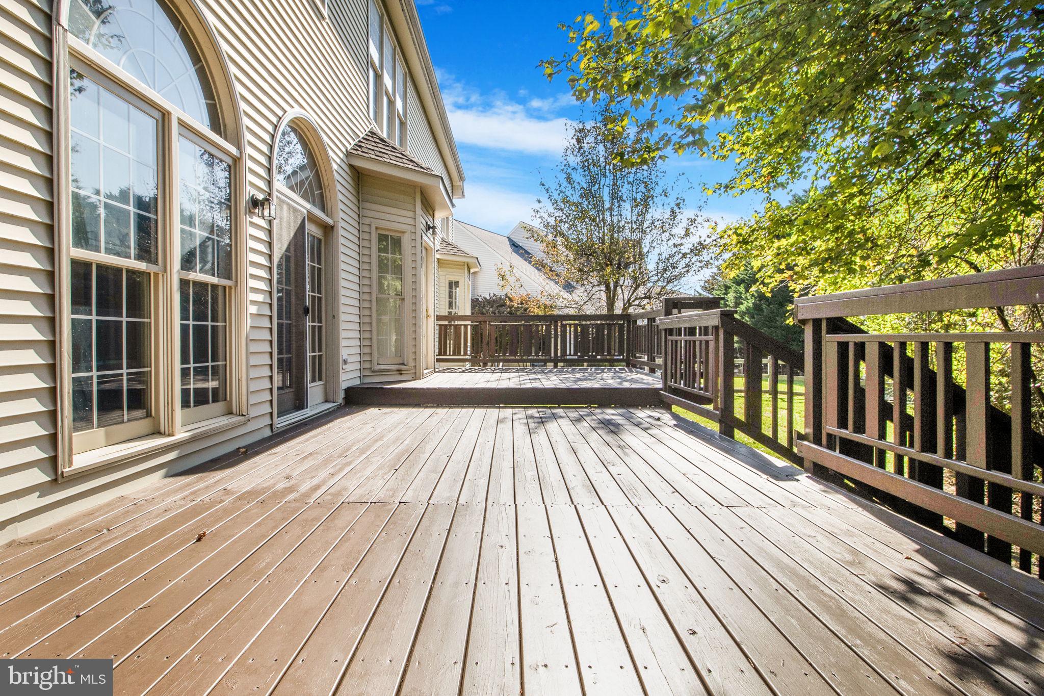 10228 SWEETWOOD AVENUE