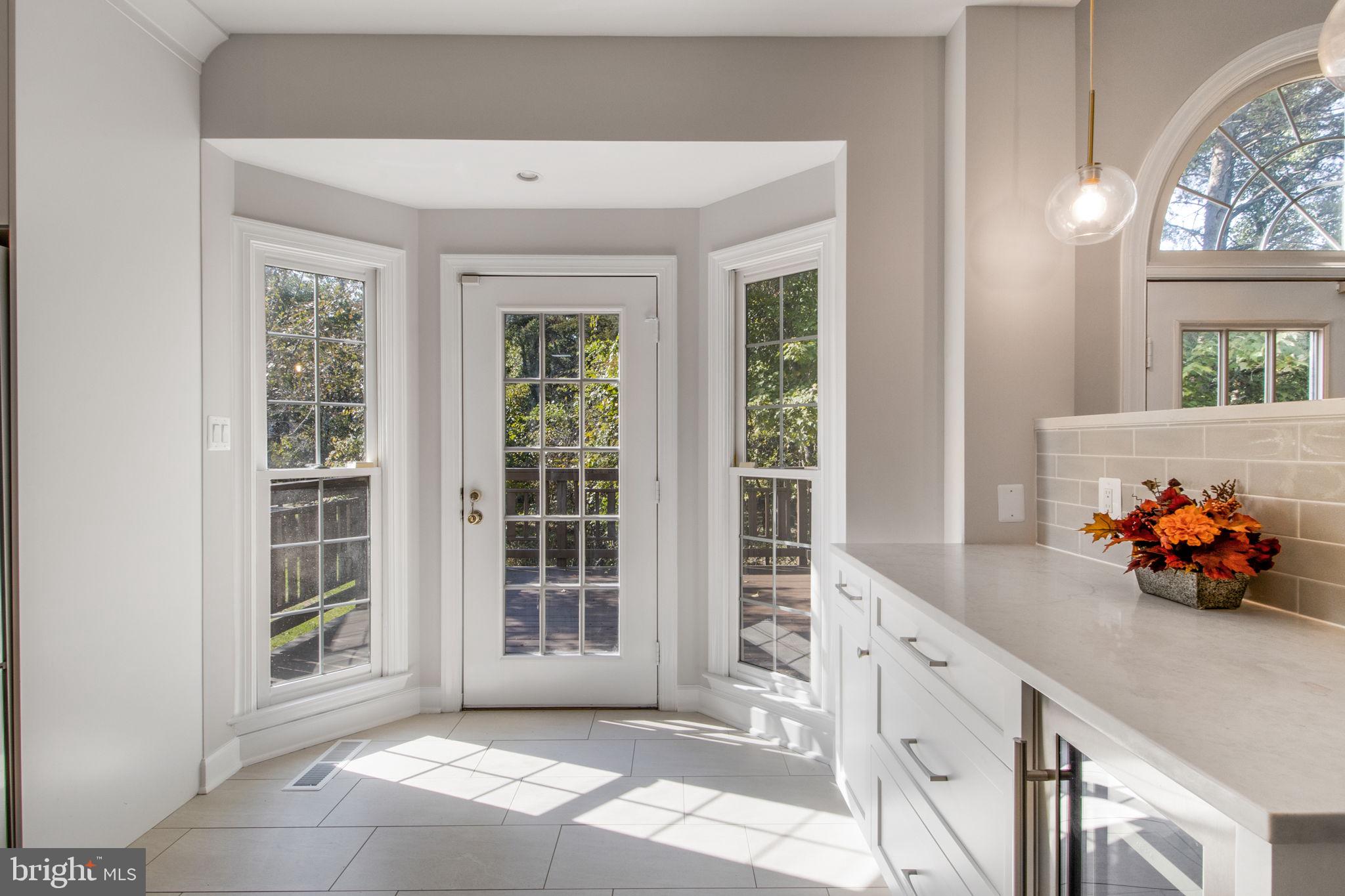 10228 SWEETWOOD AVENUE