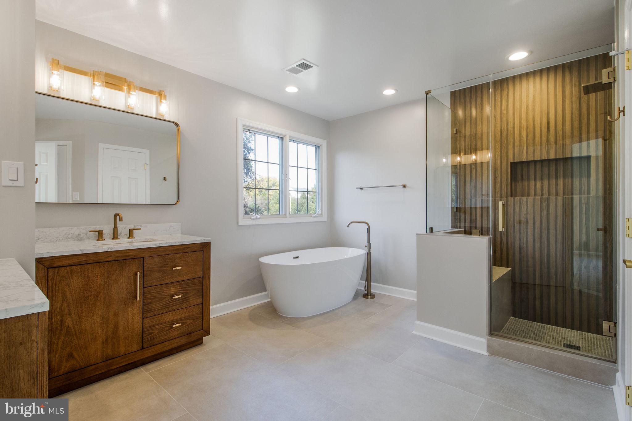 10228 SWEETWOOD AVENUE