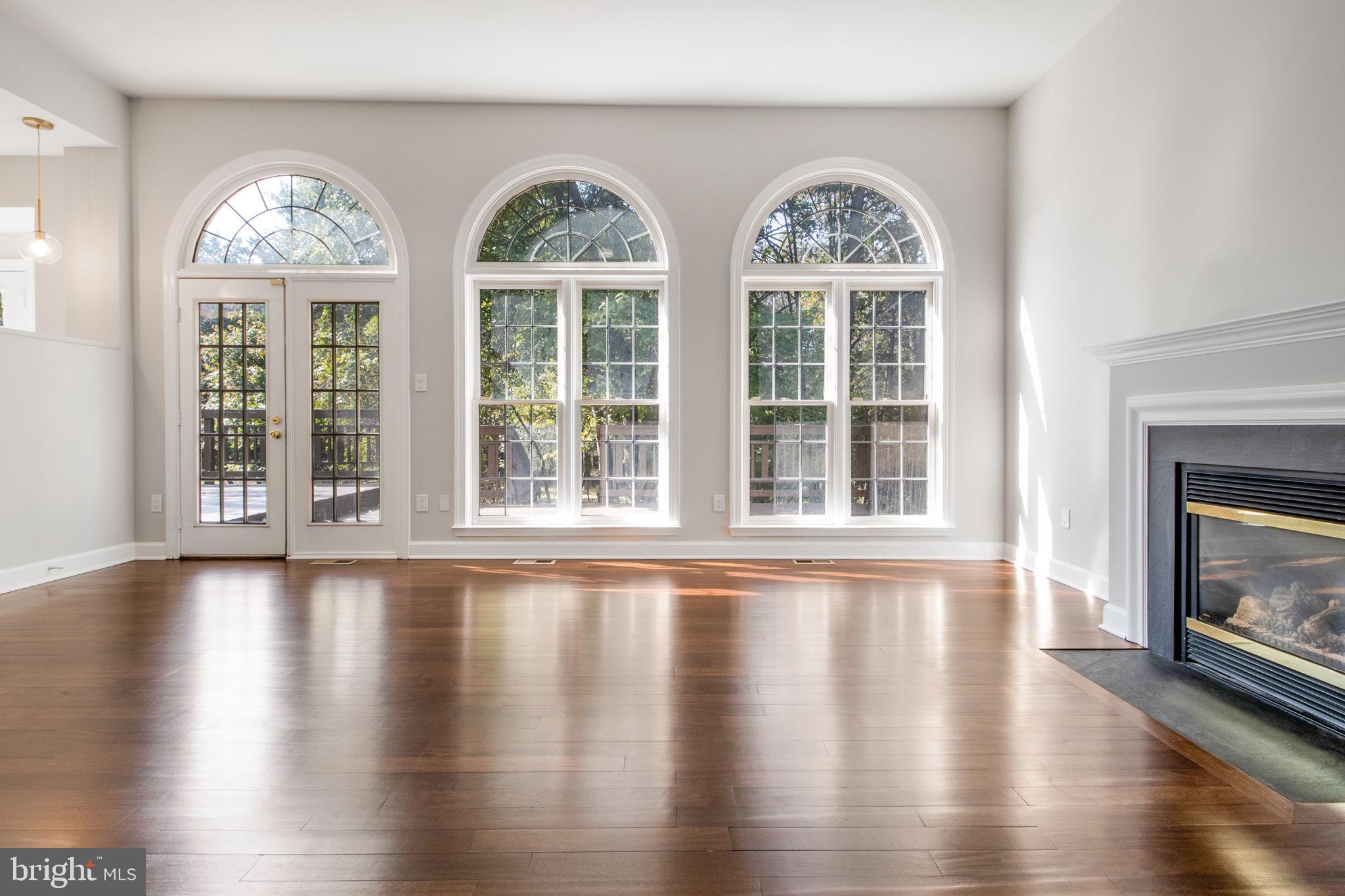 10228 SWEETWOOD AVENUE