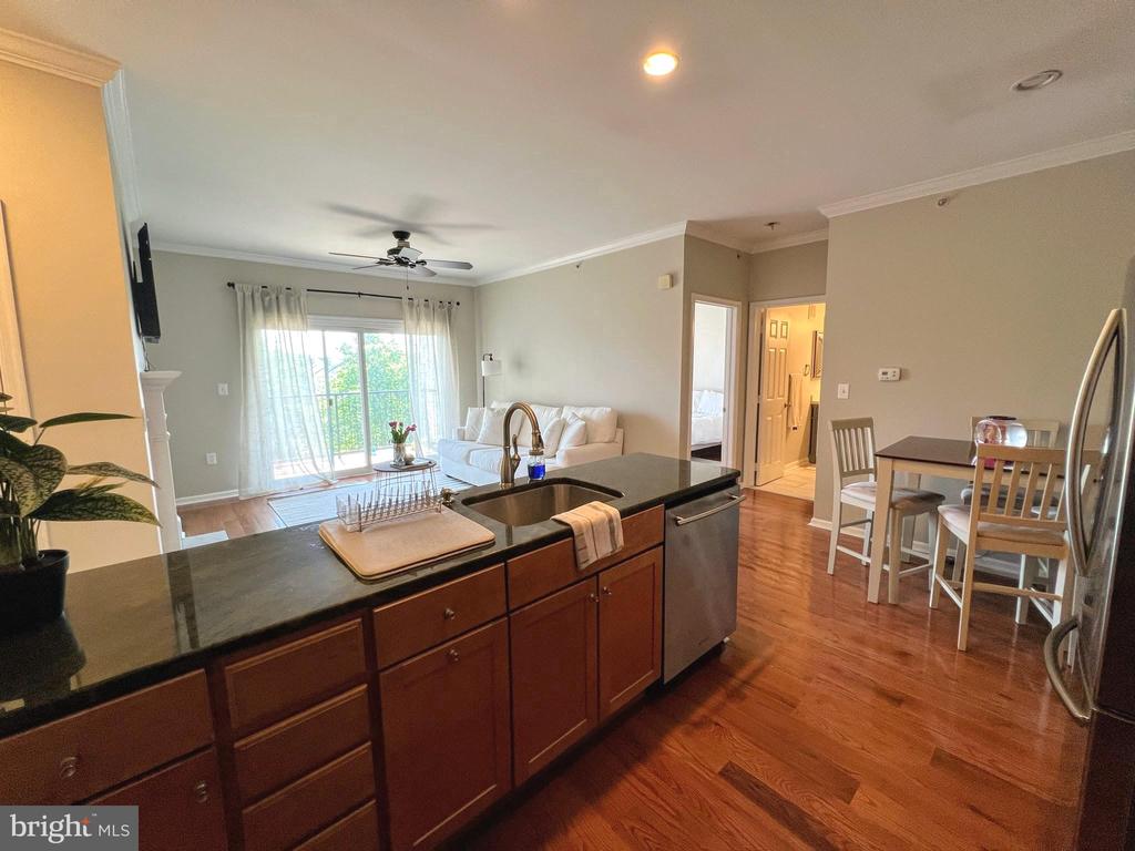 19627 GALWAY BAY CIRCLE 401
