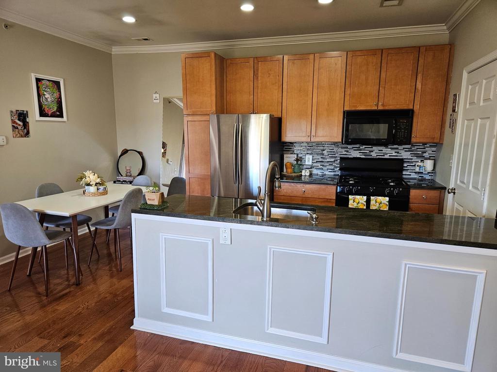 19627 GALWAY BAY CIRCLE 401