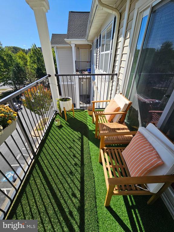 19627 GALWAY BAY CIRCLE 401