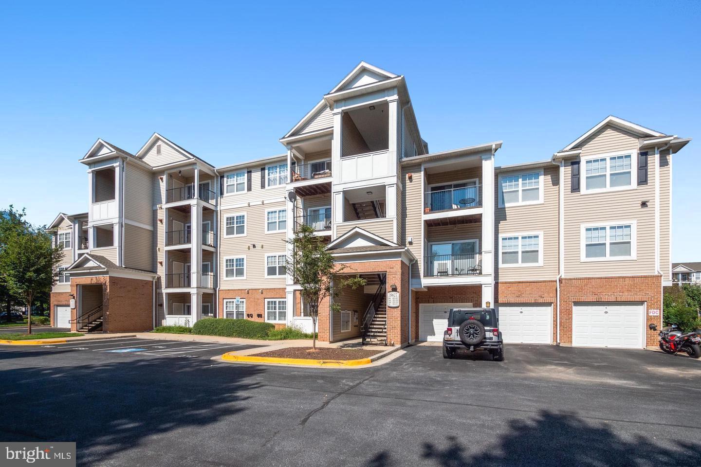19627 GALWAY BAY CIRCLE 401