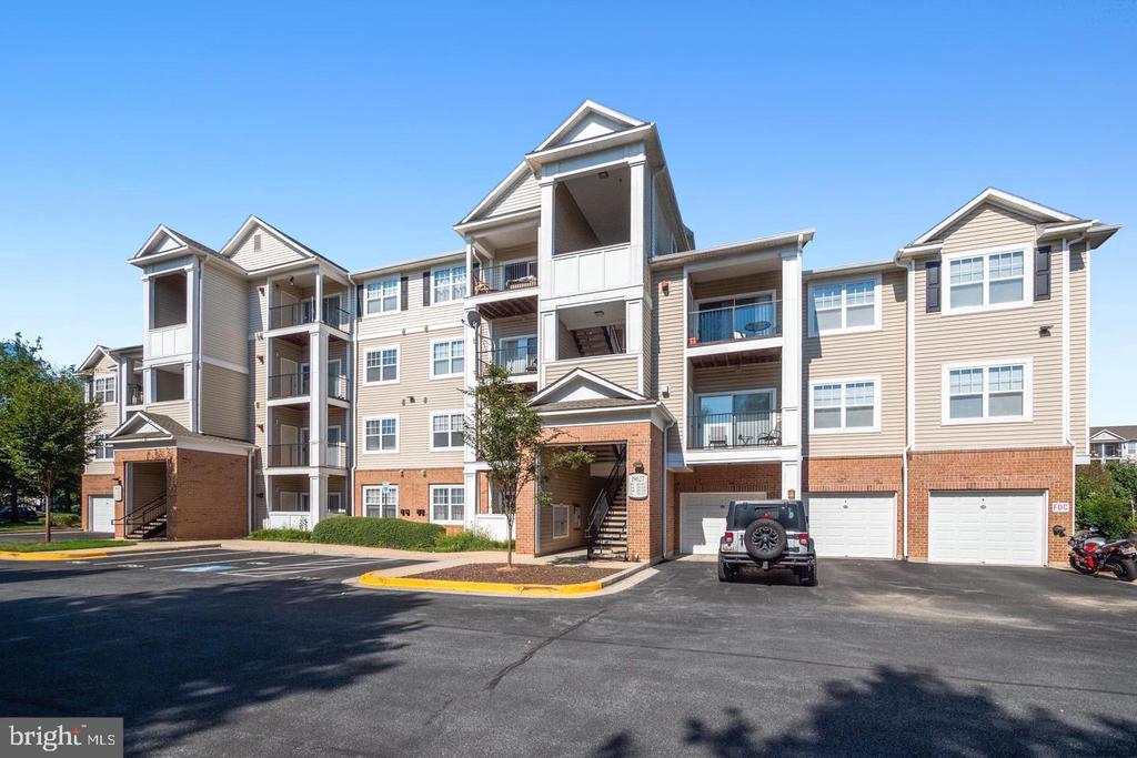 19627 GALWAY BAY CIRCLE 401