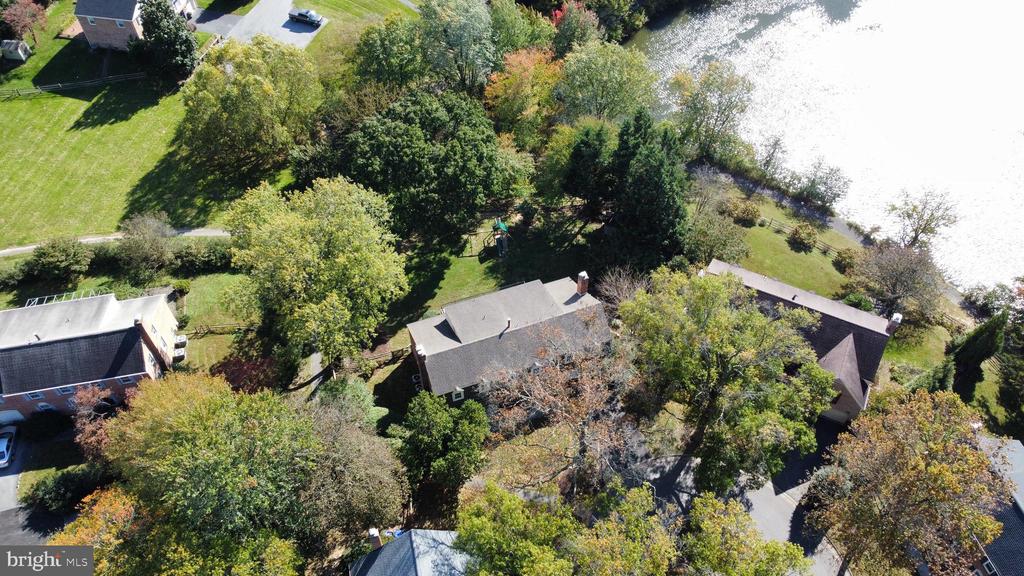 9853 CANAL ROAD