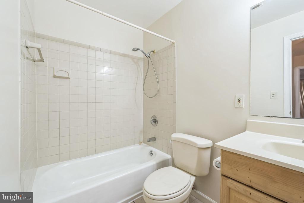 10941 BUCKNELL DRIVE 21