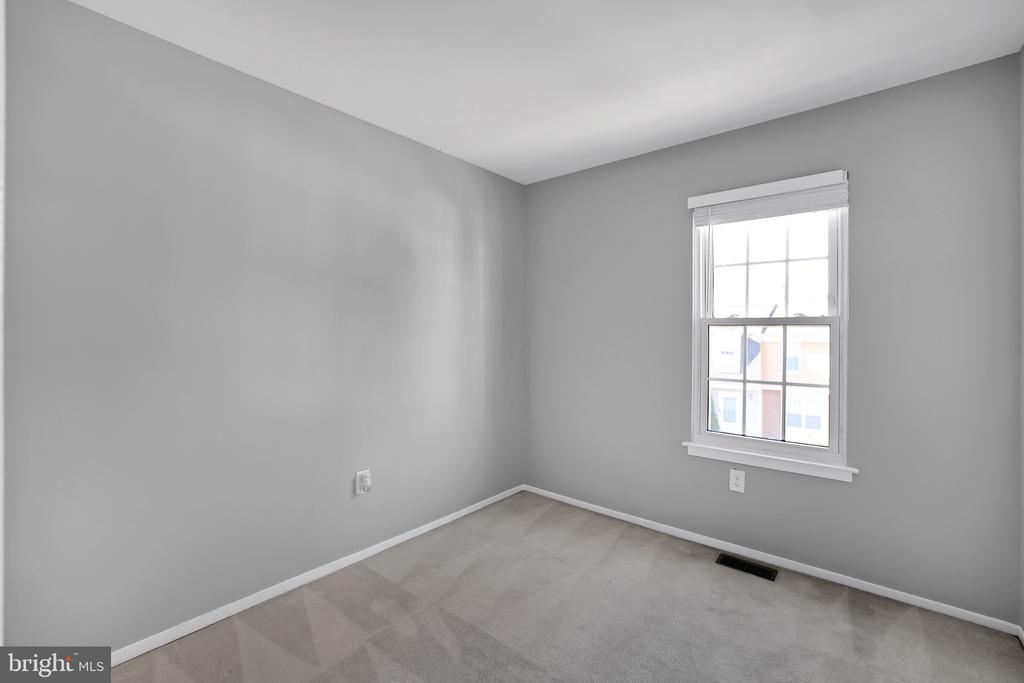 12105 BIRDSEYE TERRACE