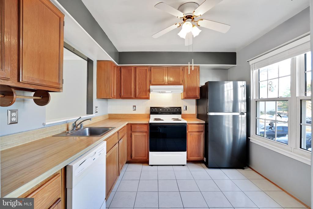 12105 BIRDSEYE TERRACE