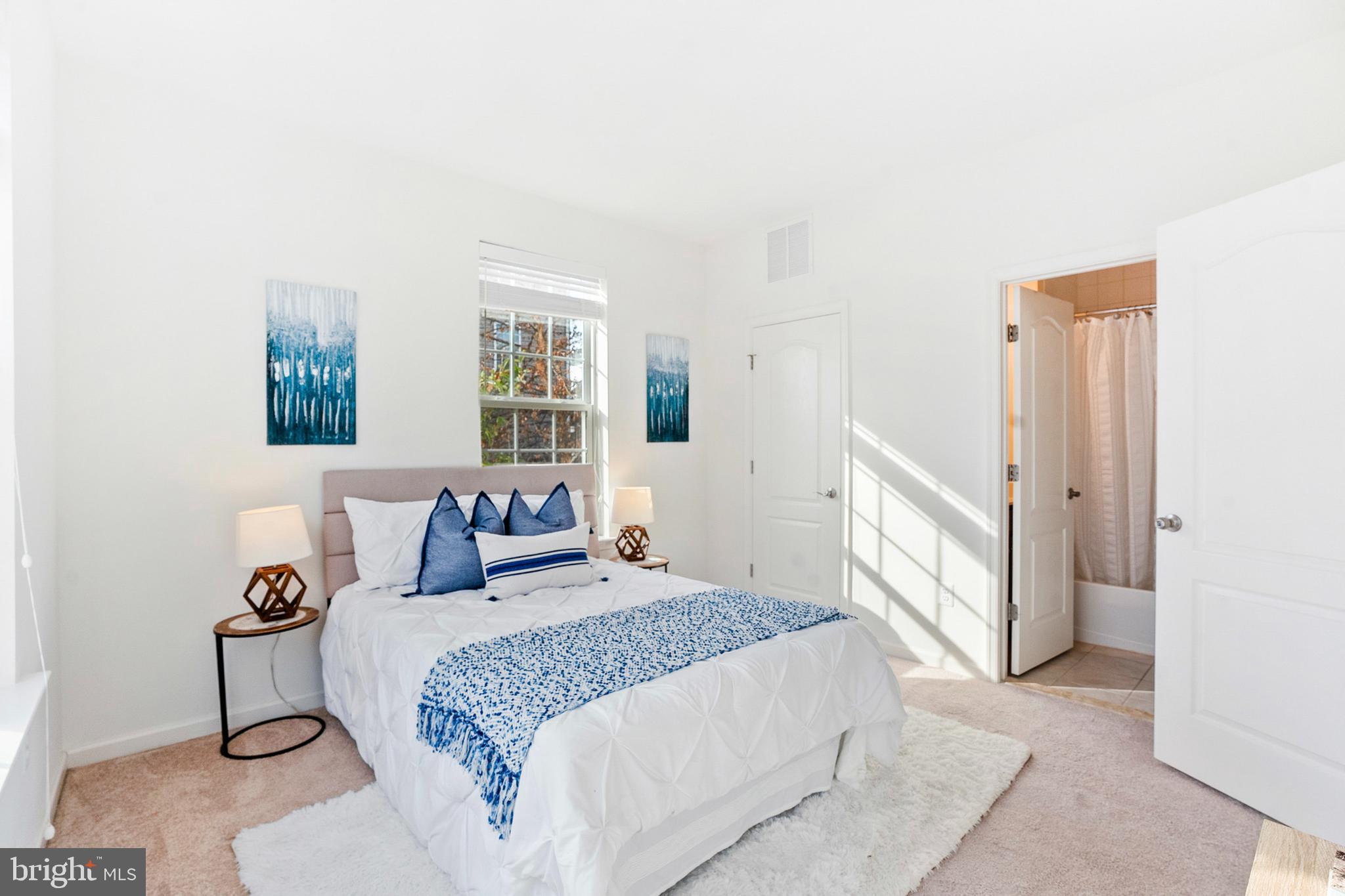 12718 LONGFORD GLEN DRIVE