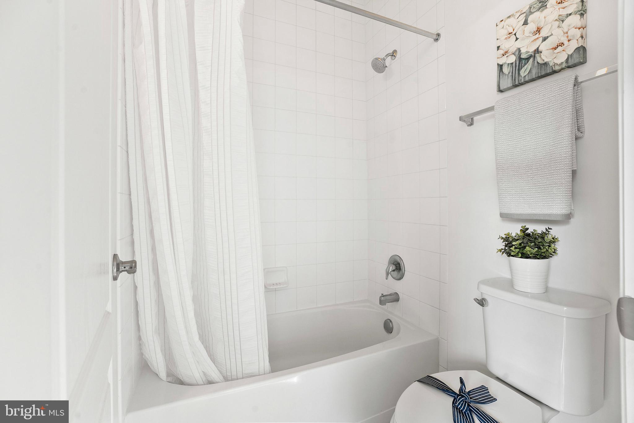 12718 LONGFORD GLEN DRIVE