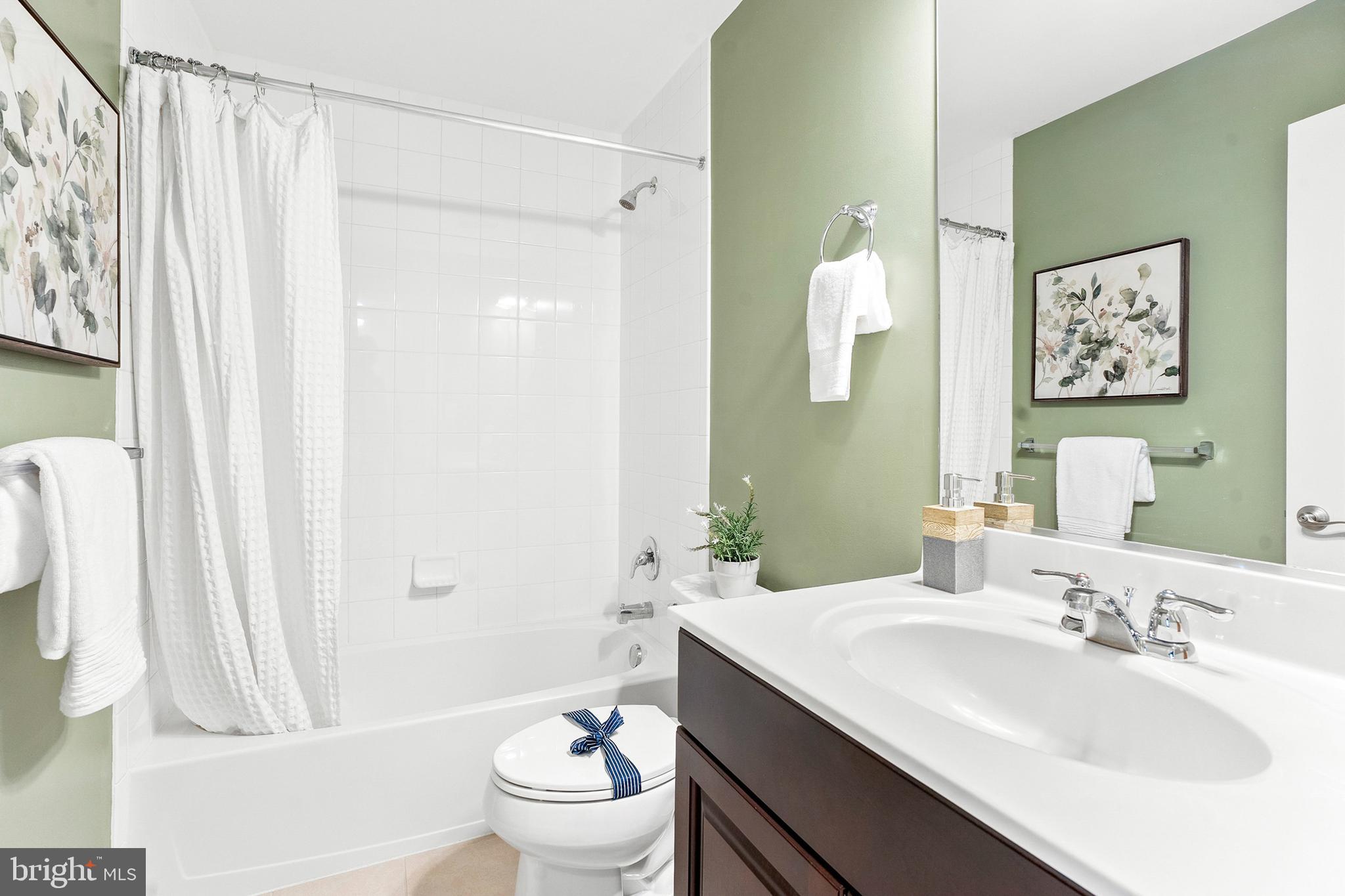 12718 LONGFORD GLEN DRIVE