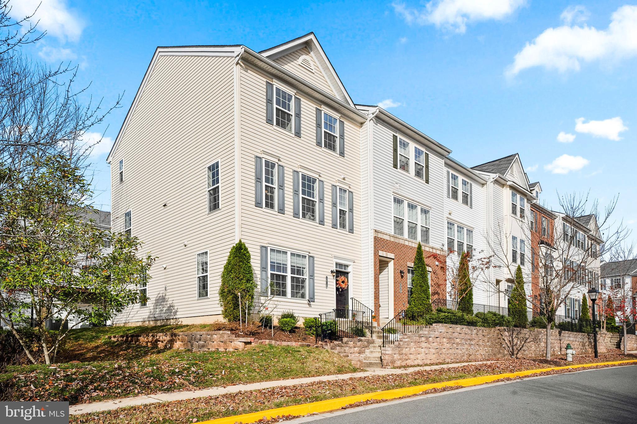 12718 LONGFORD GLEN DRIVE