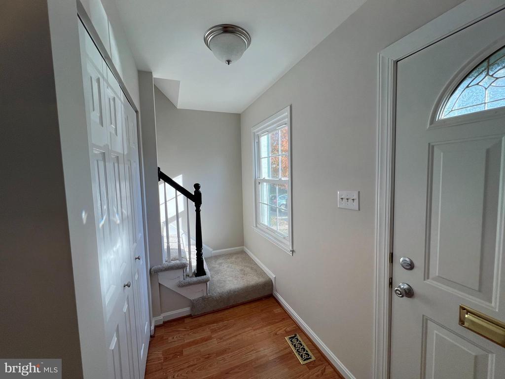 47 MIDLINE COURT