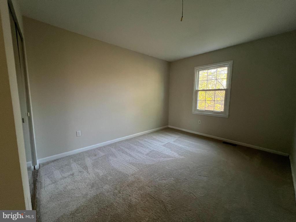 47 MIDLINE COURT