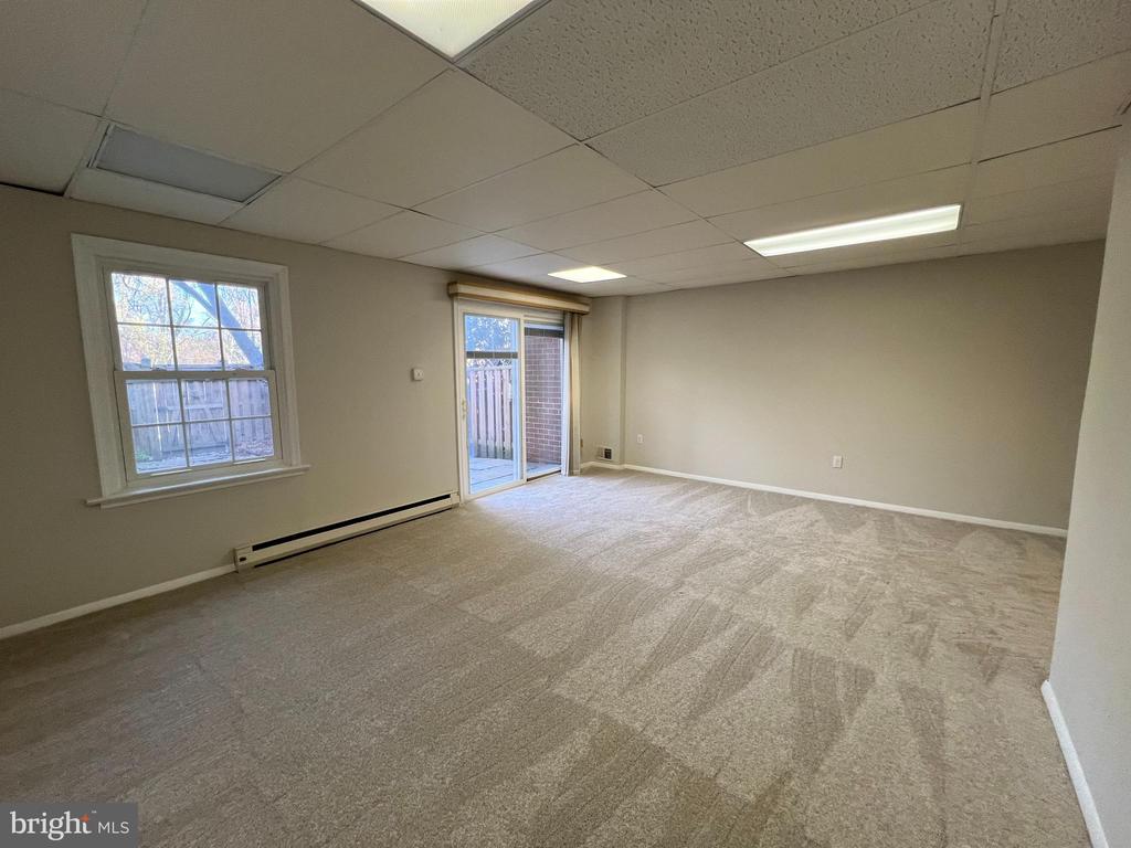 47 MIDLINE COURT
