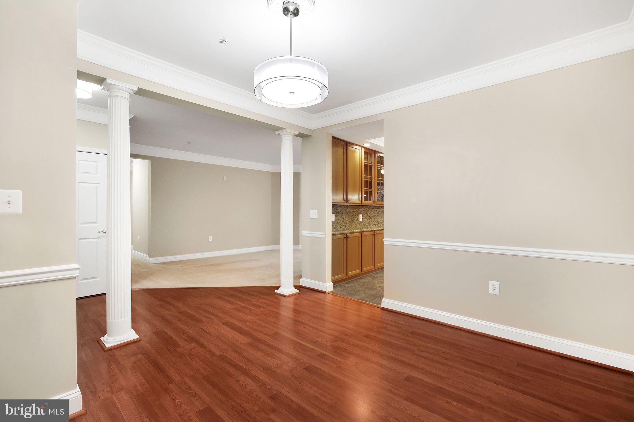 500 KING FARM BOULEVARD 208
