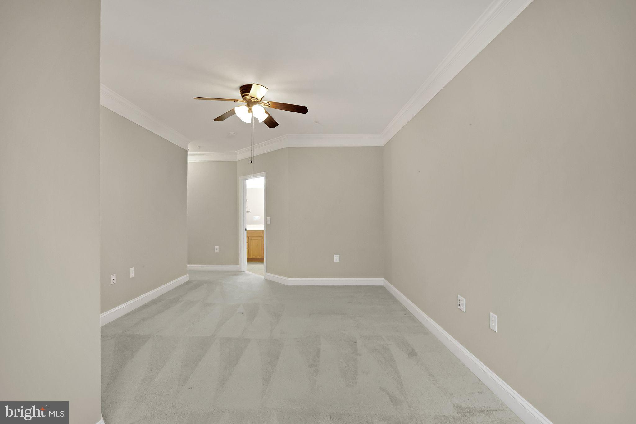 500 KING FARM BOULEVARD 208