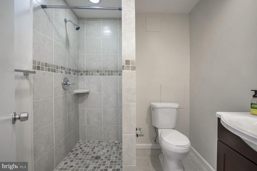 13660 AMBASSADOR DRIVE
