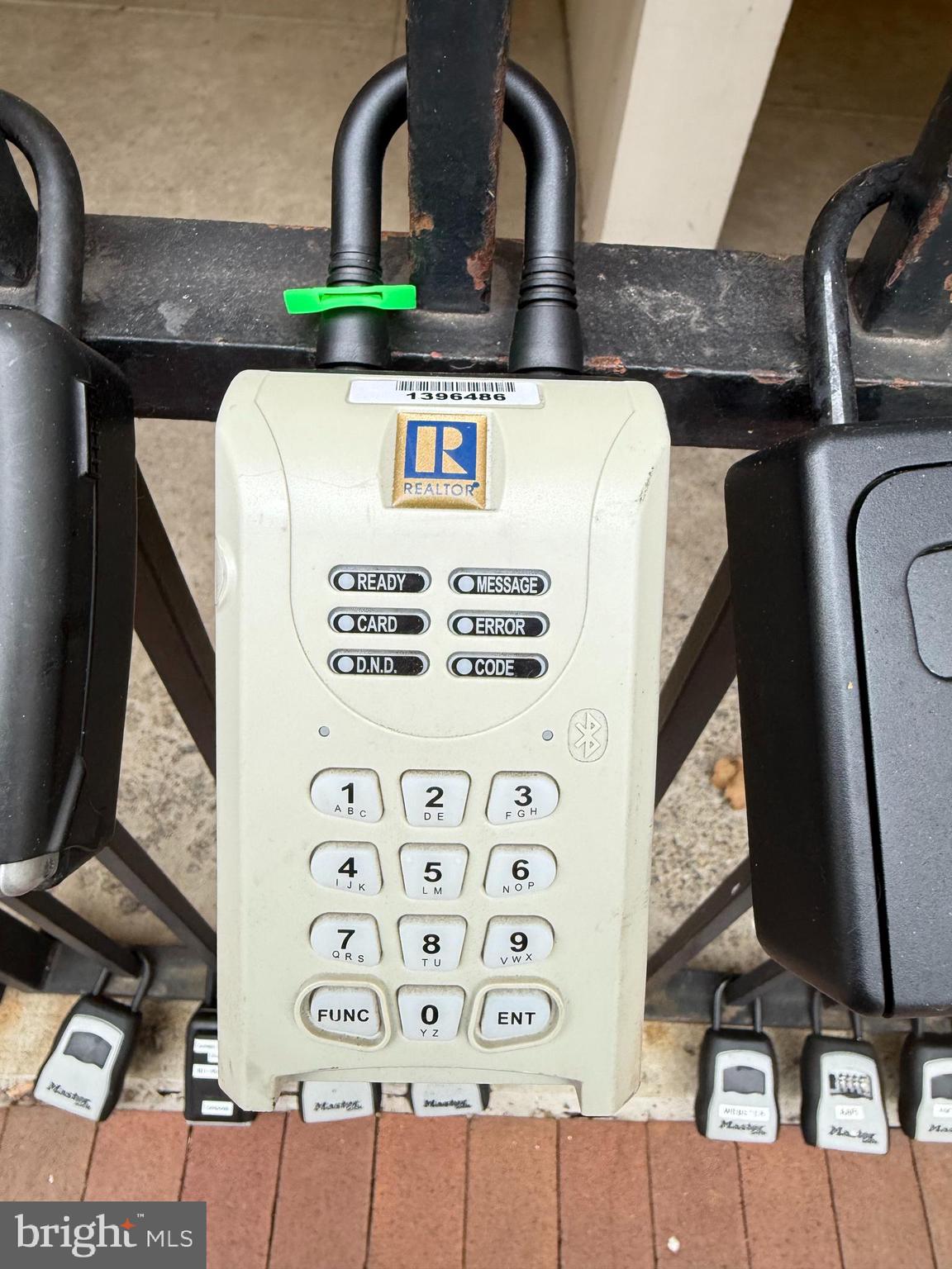 1201 EAST-WEST HIGHWAY 409