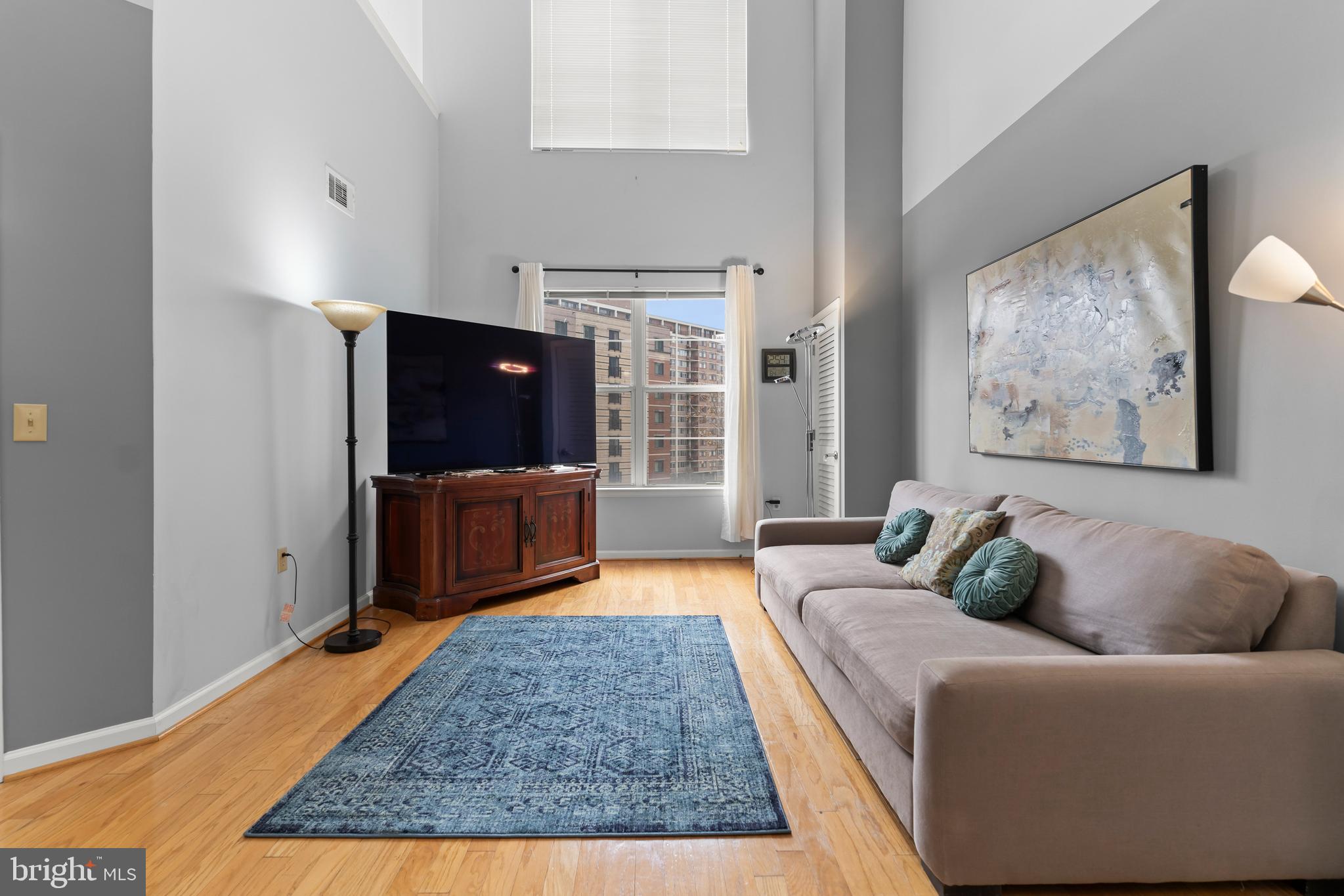 1201 EAST-WEST HIGHWAY 409