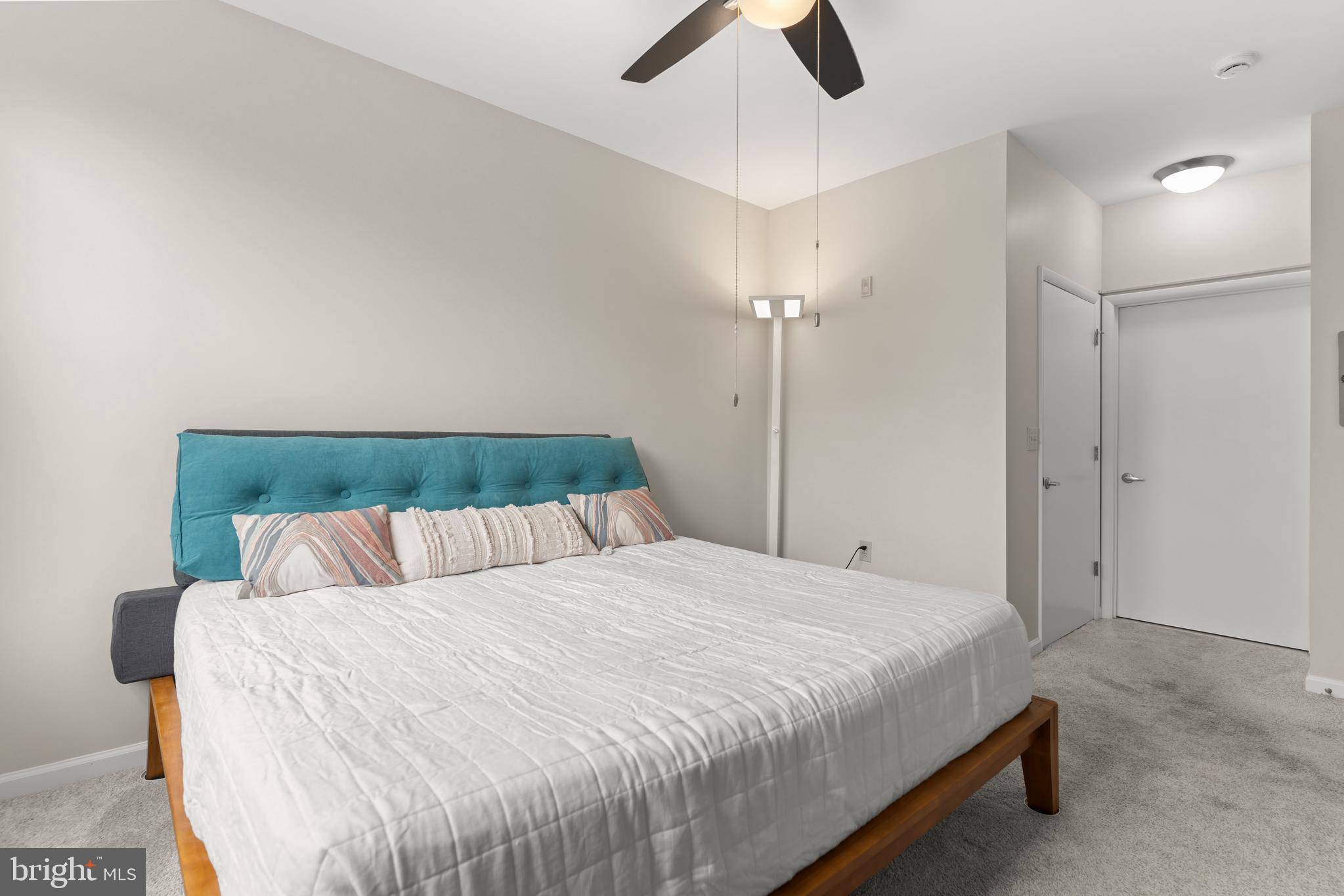 1201 EAST-WEST HIGHWAY 409