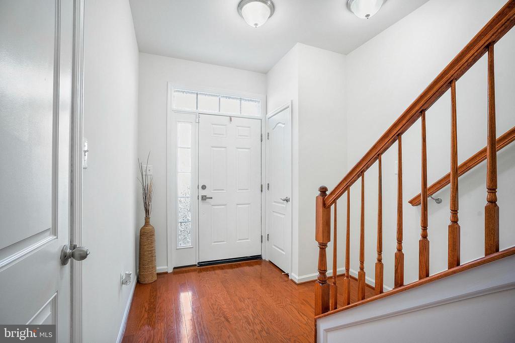 12812 SUTHERBY LANE