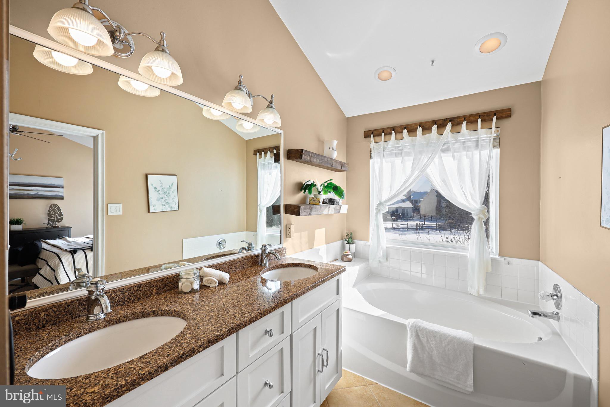 9 BATTERY BEND COURT