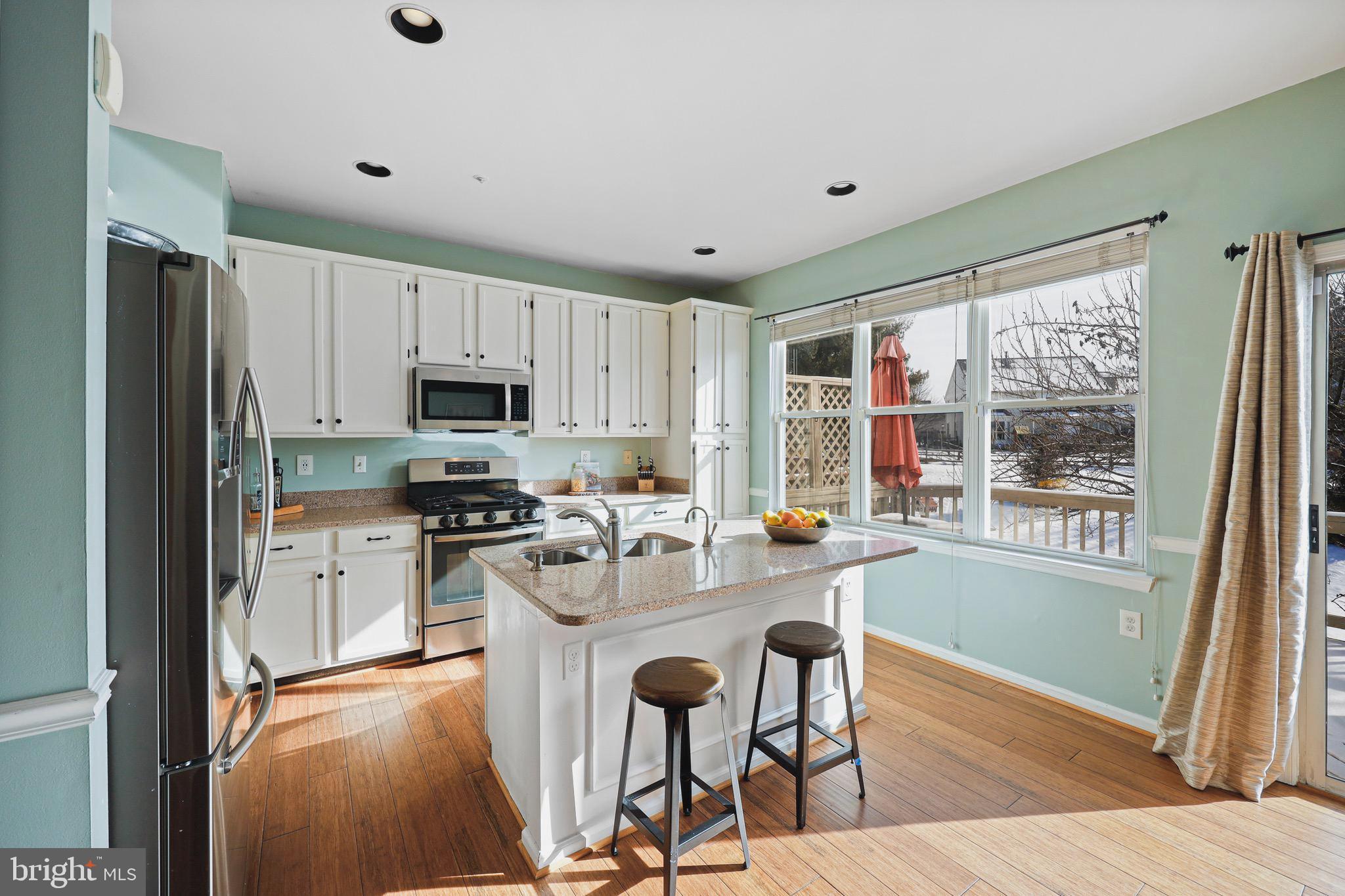 9 BATTERY BEND COURT