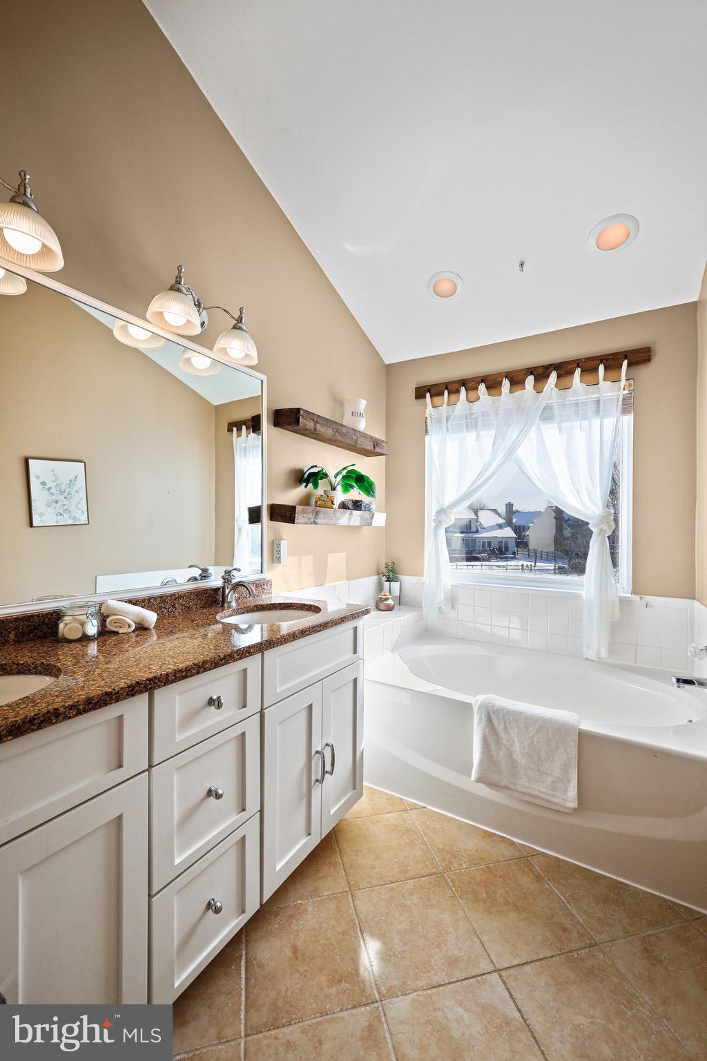 9 BATTERY BEND COURT