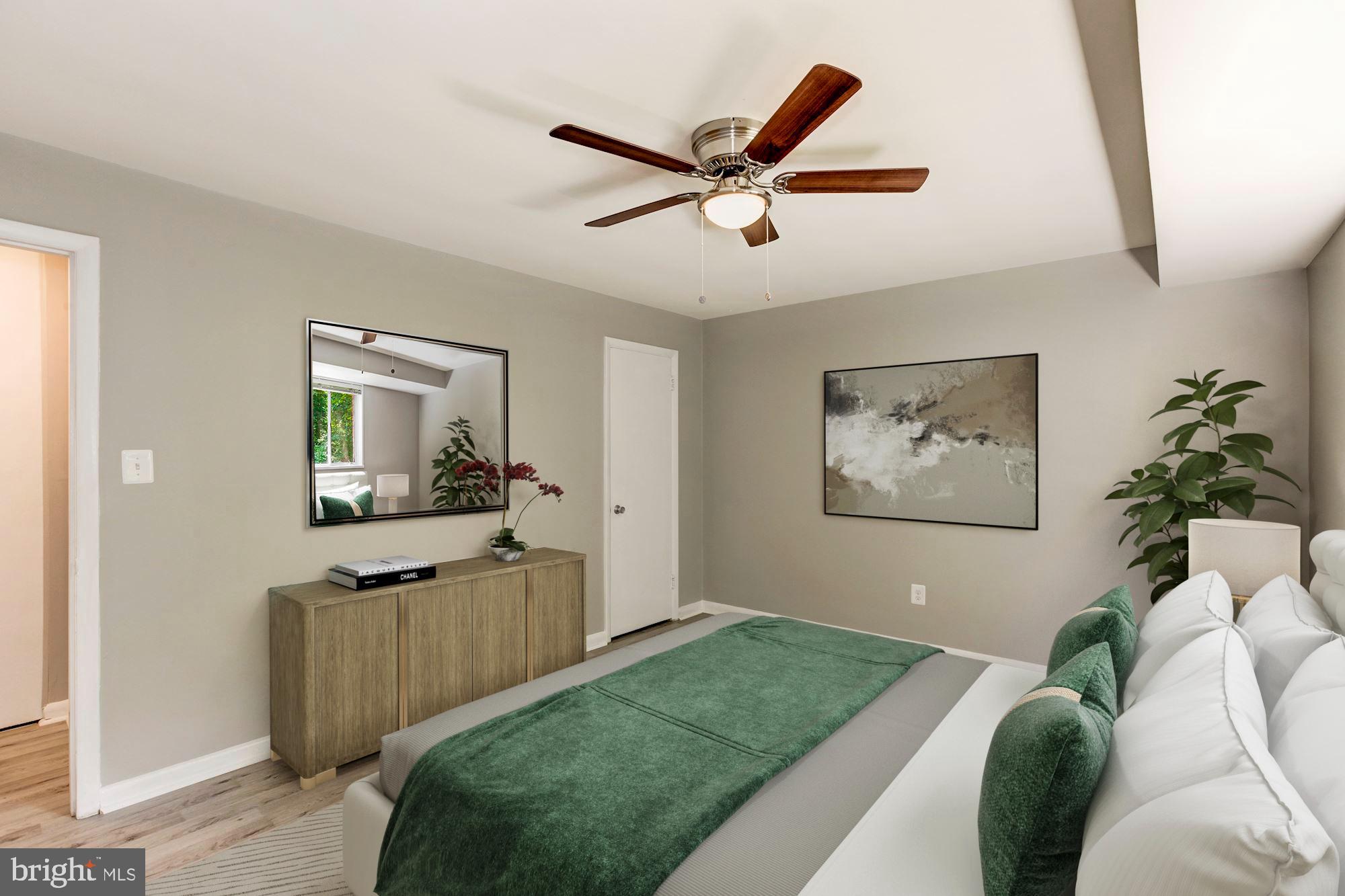 10509 MONTROSE AVENUE M-2