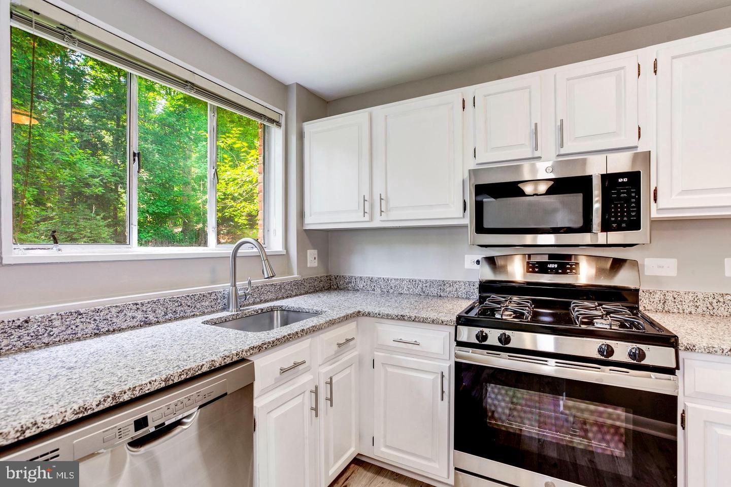 10509 MONTROSE AVENUE M-2