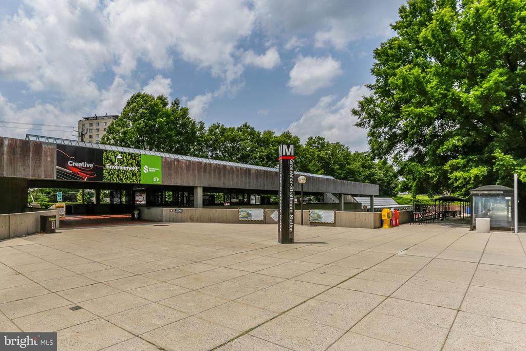 10509 MONTROSE AVENUE M-2