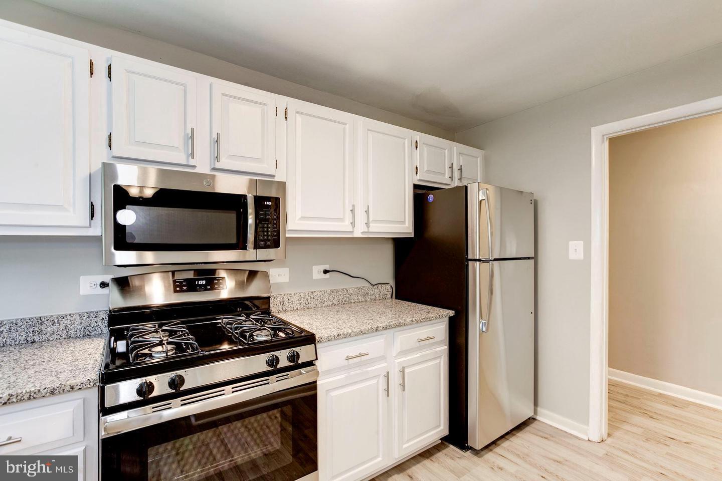 10509 MONTROSE AVENUE M-2