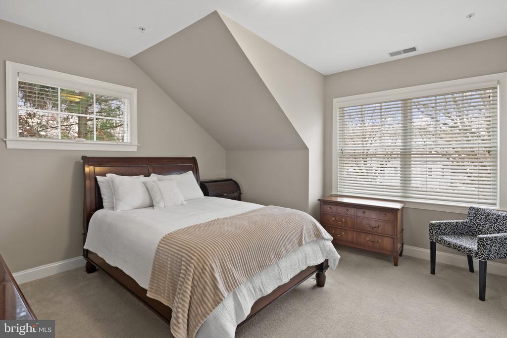 7503 NEWMARKET DRIVE