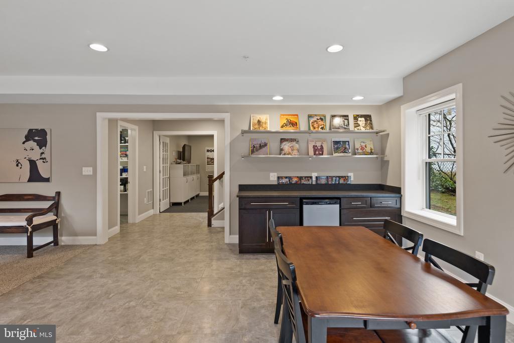 7503 NEWMARKET DRIVE