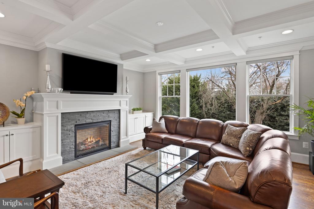 7503 NEWMARKET DRIVE