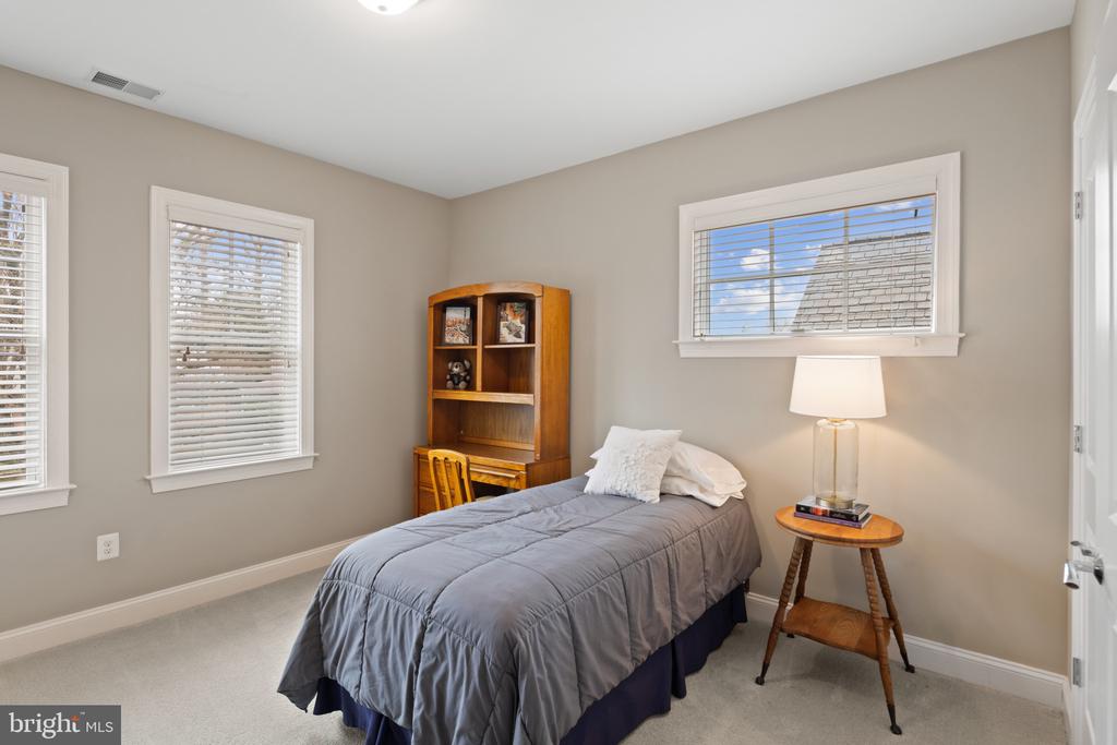 7503 NEWMARKET DRIVE