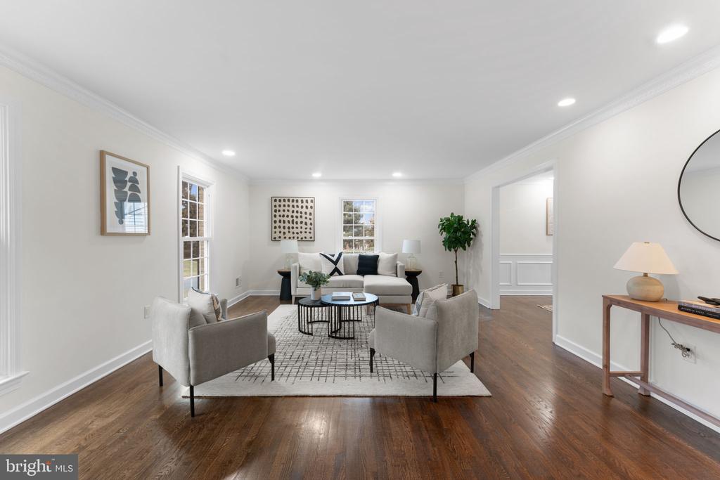 11005 EARLSGATE LANE