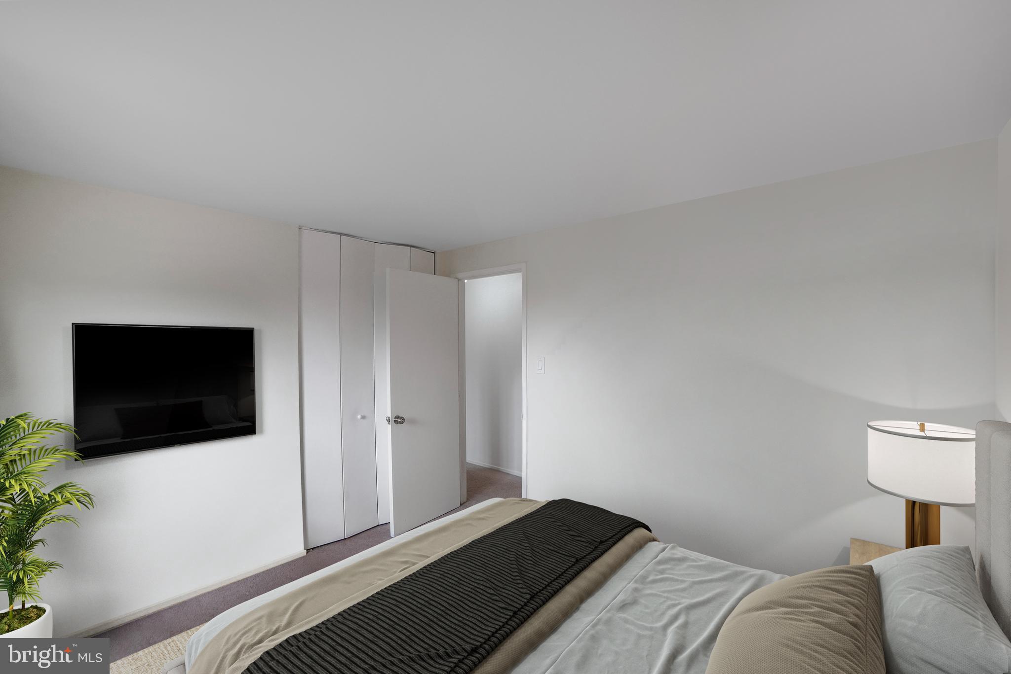 10511 CAMBRIDGE COURT